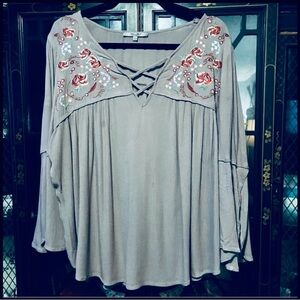 Miss Me Taupe Embroidered Top Size Small Bohemian Flowy Style